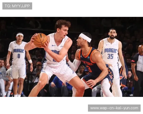 尼克斯布伦森手感不佳但全队六人上双，攻防深度均衡